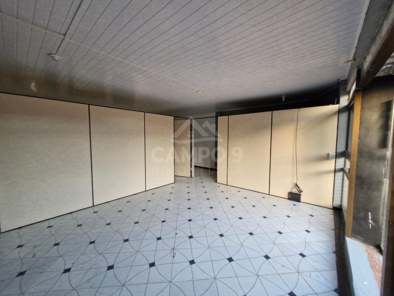 VENDO ESTA VIVIENDA (A una cuadra de Pádel Chopp)