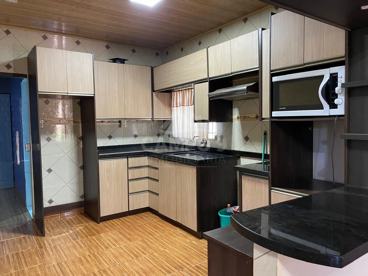 SALON COMERCIAL + VIVIENDA EN VENTA