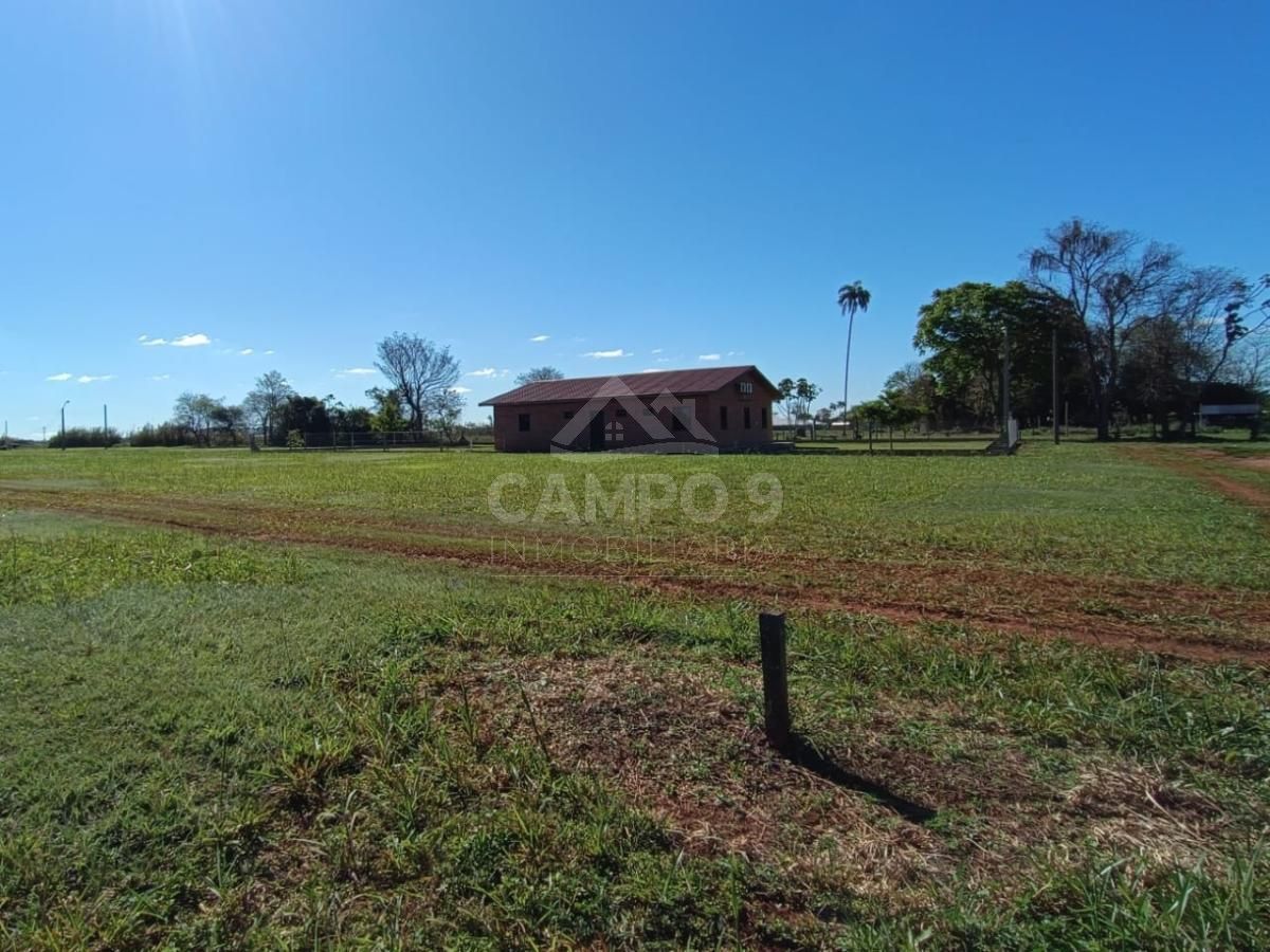 EN VENTA ESTE TERRENO
