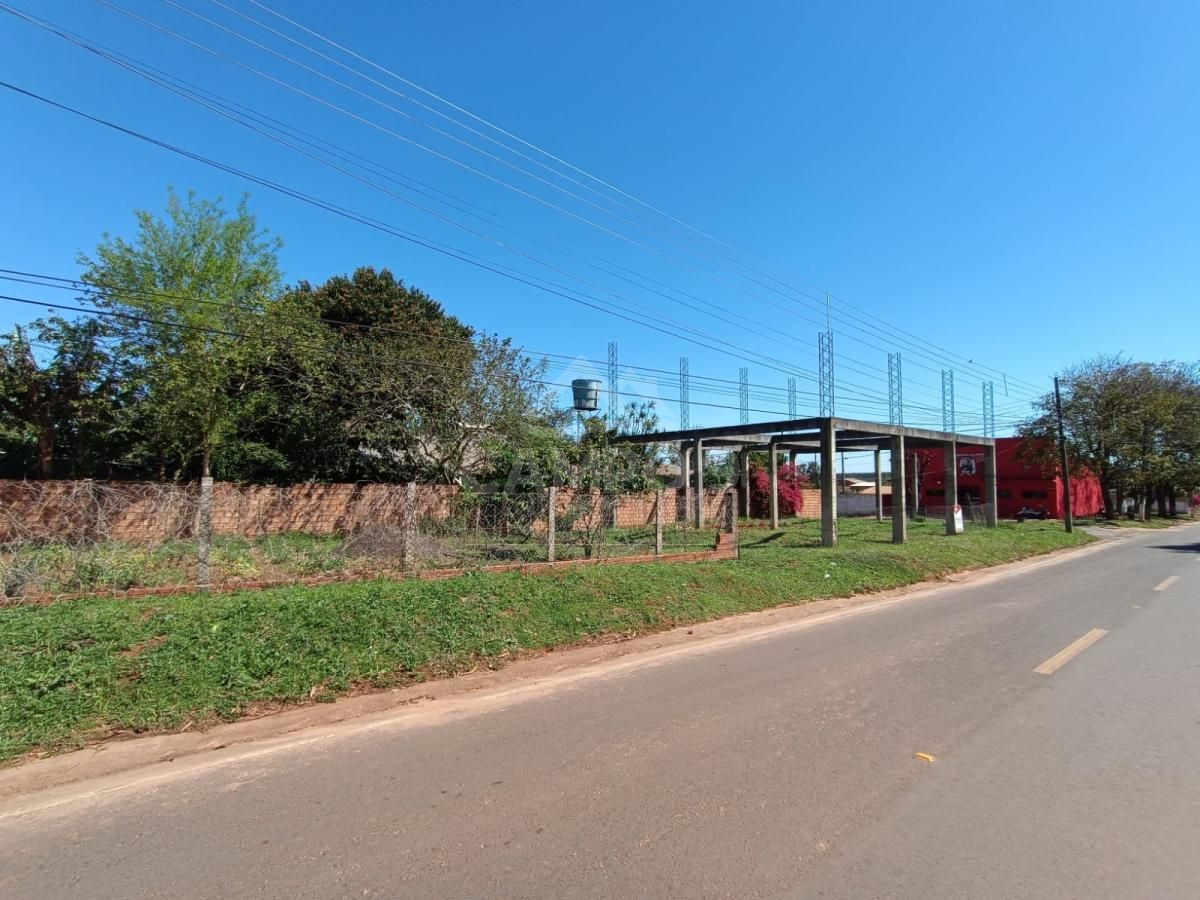 VENDO TERRENO (ESQUINA) CON EDIFICACIÓN A TERMINAR