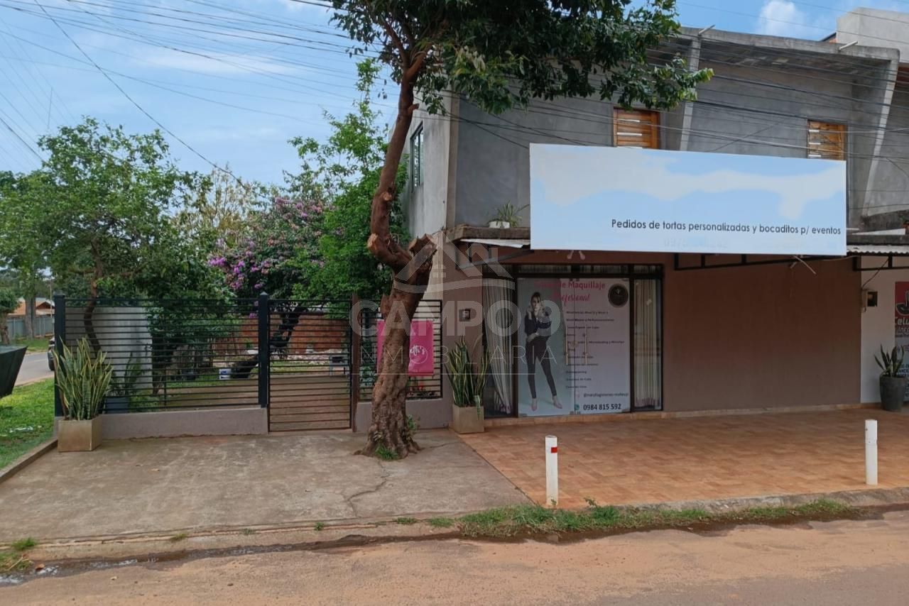 PROPIEDAD EN VENTA - EDIFICACIÓN DE DOS PLANTAS (CASA CON 2 SALONES)
