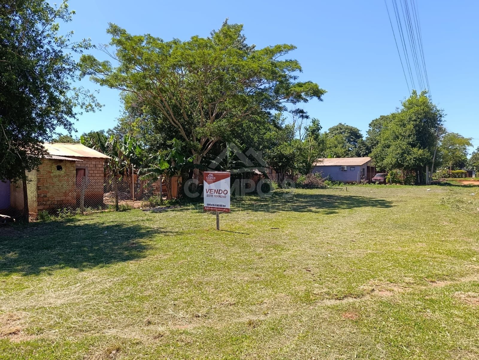 EN VENTA: TERRENO EN ESQUINA