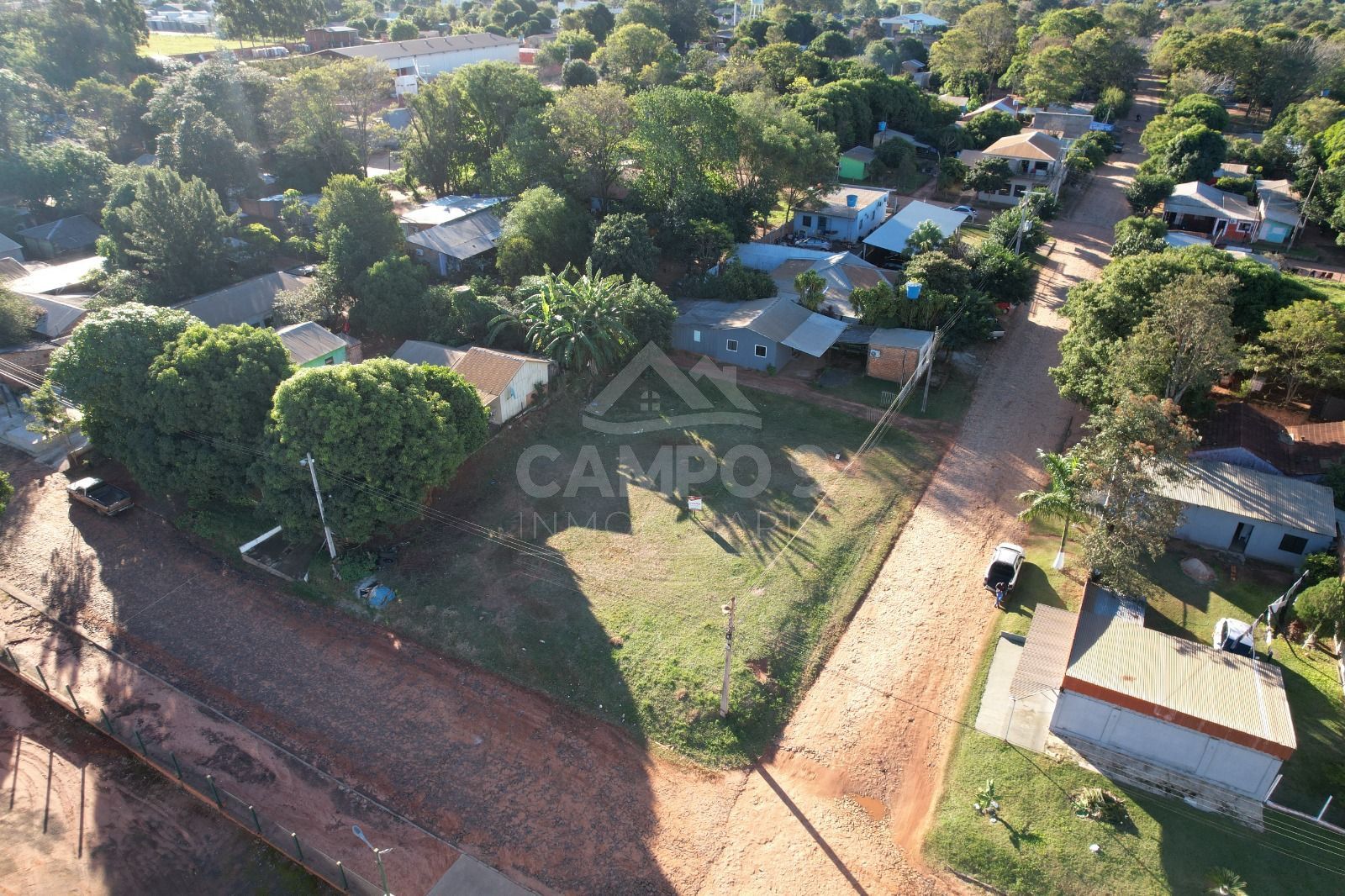 EN VENTA TERRENO ESQUINA