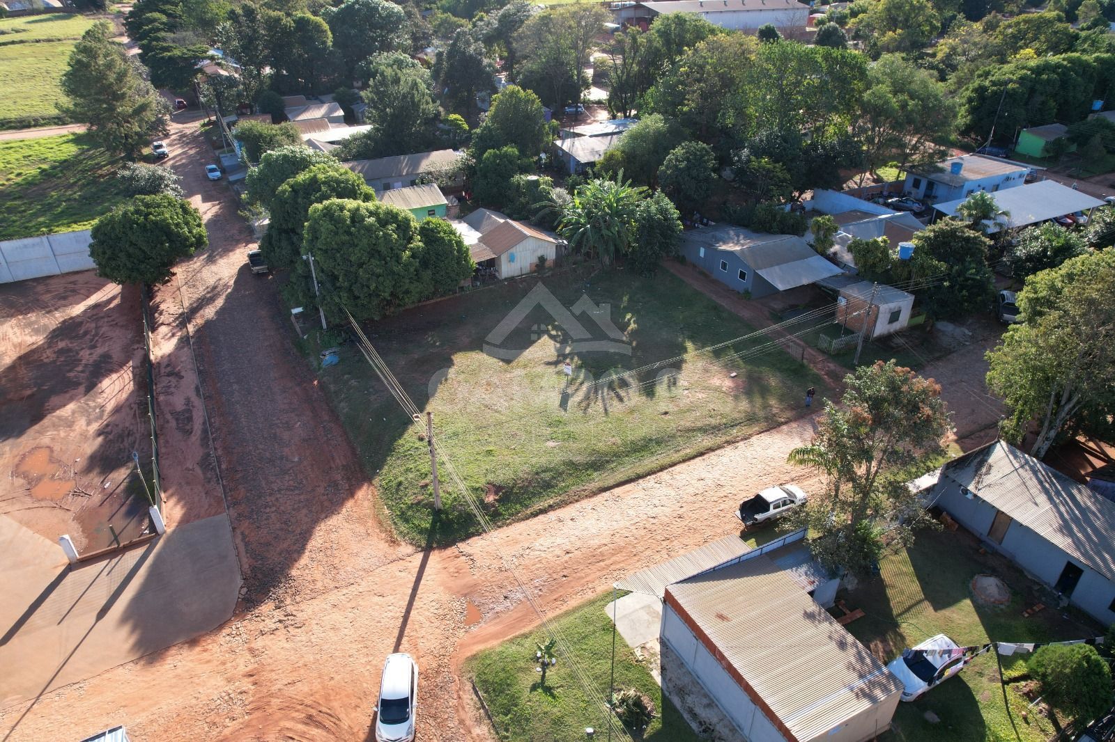 EN VENTA TERRENO ESQUINA
