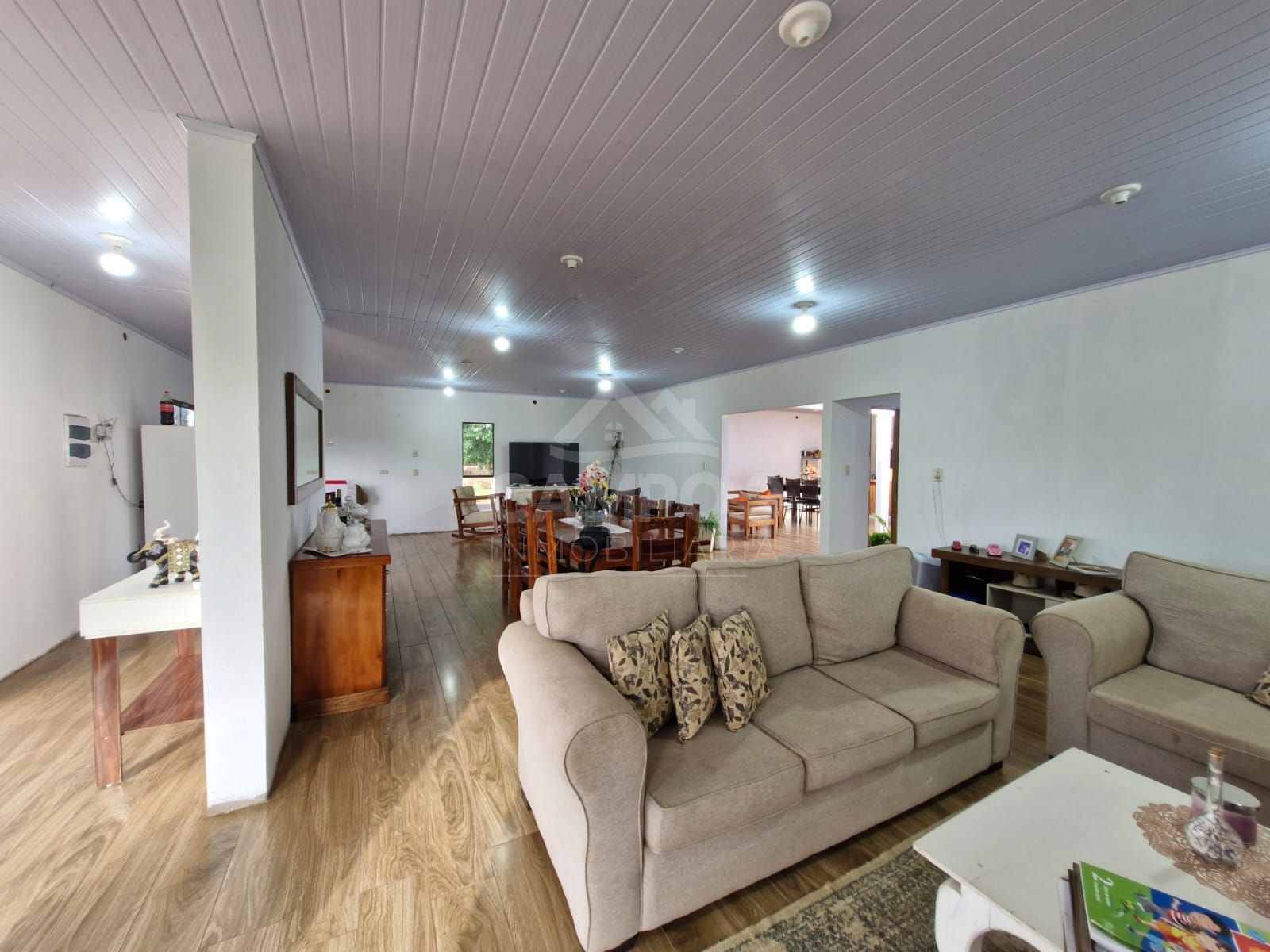 EN VENTA CASA RESIDENCIAL - BARRIO CERRADO CALLE 3