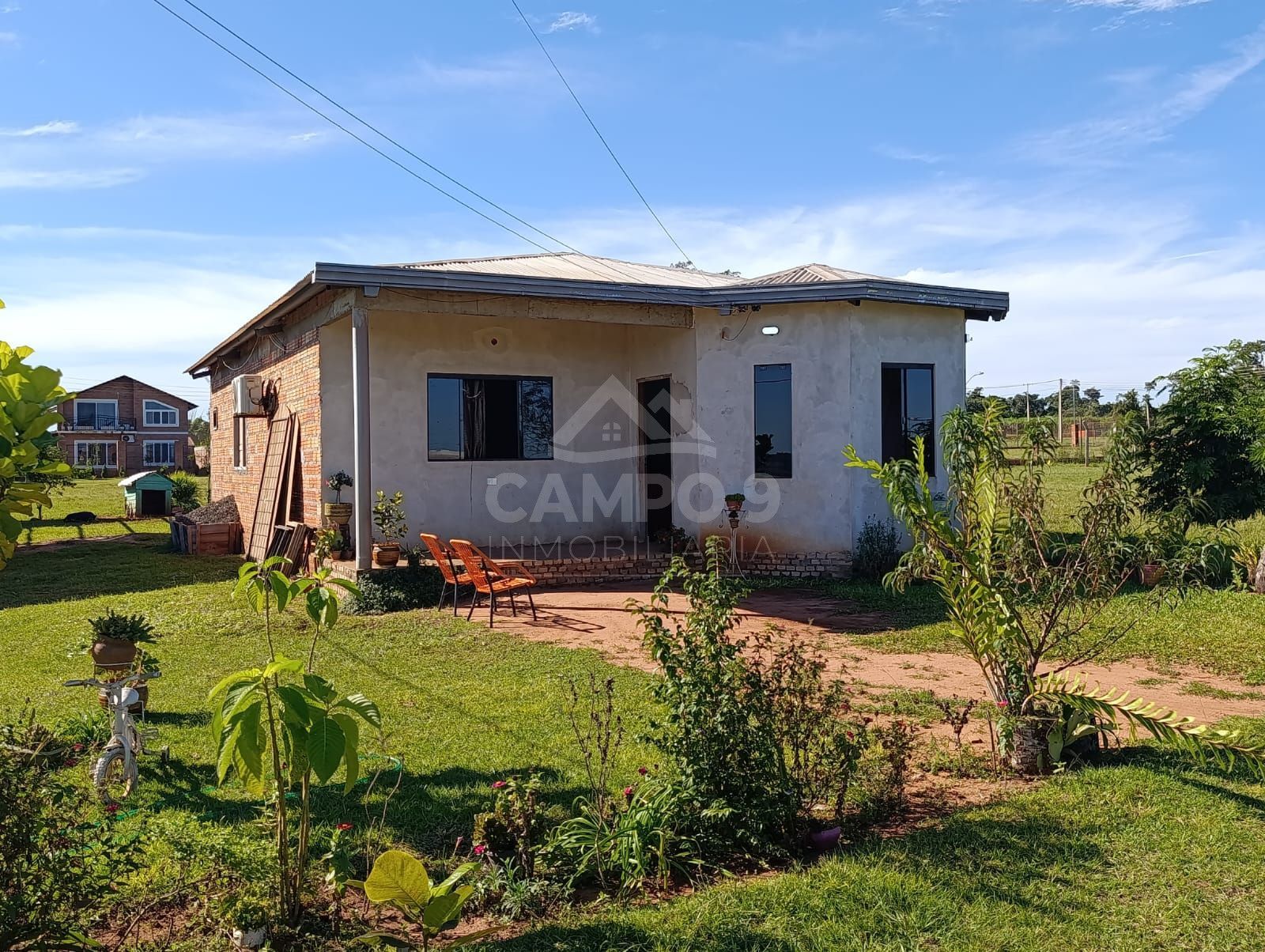 VENDO ESTA CASA SEMITERMINADA