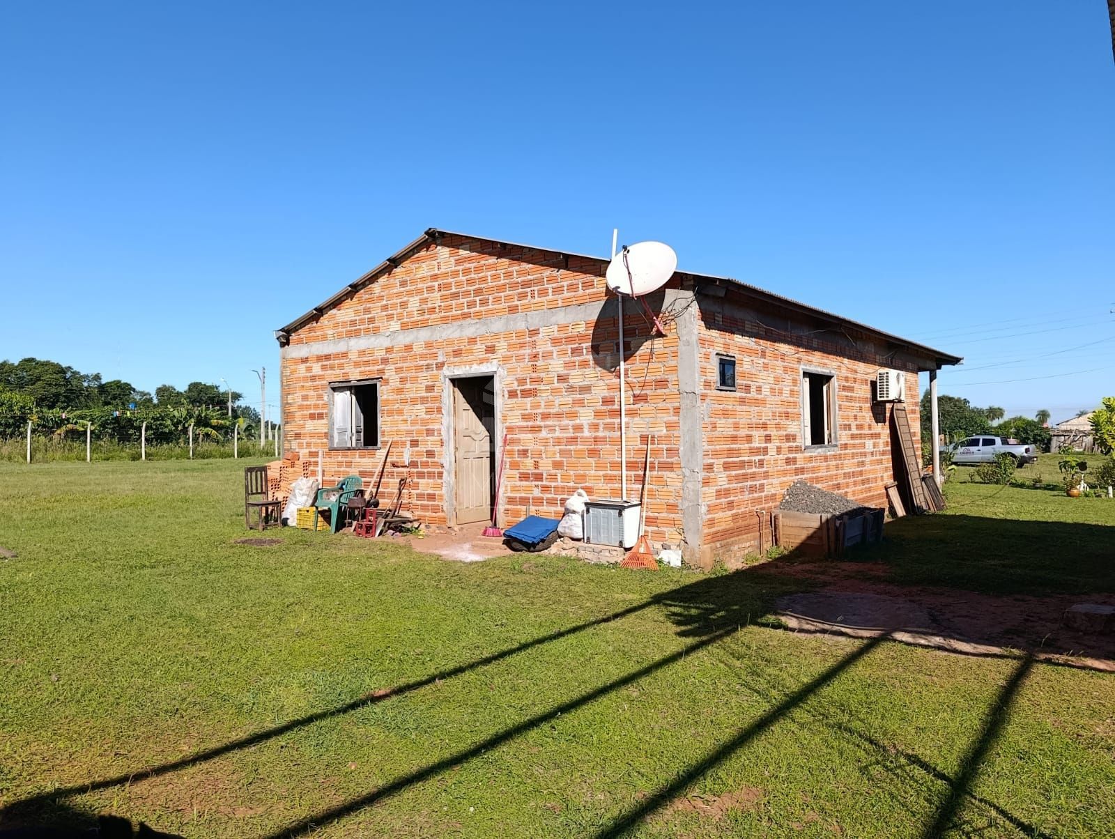 VENDO ESTA CASA SEMITERMINADA
