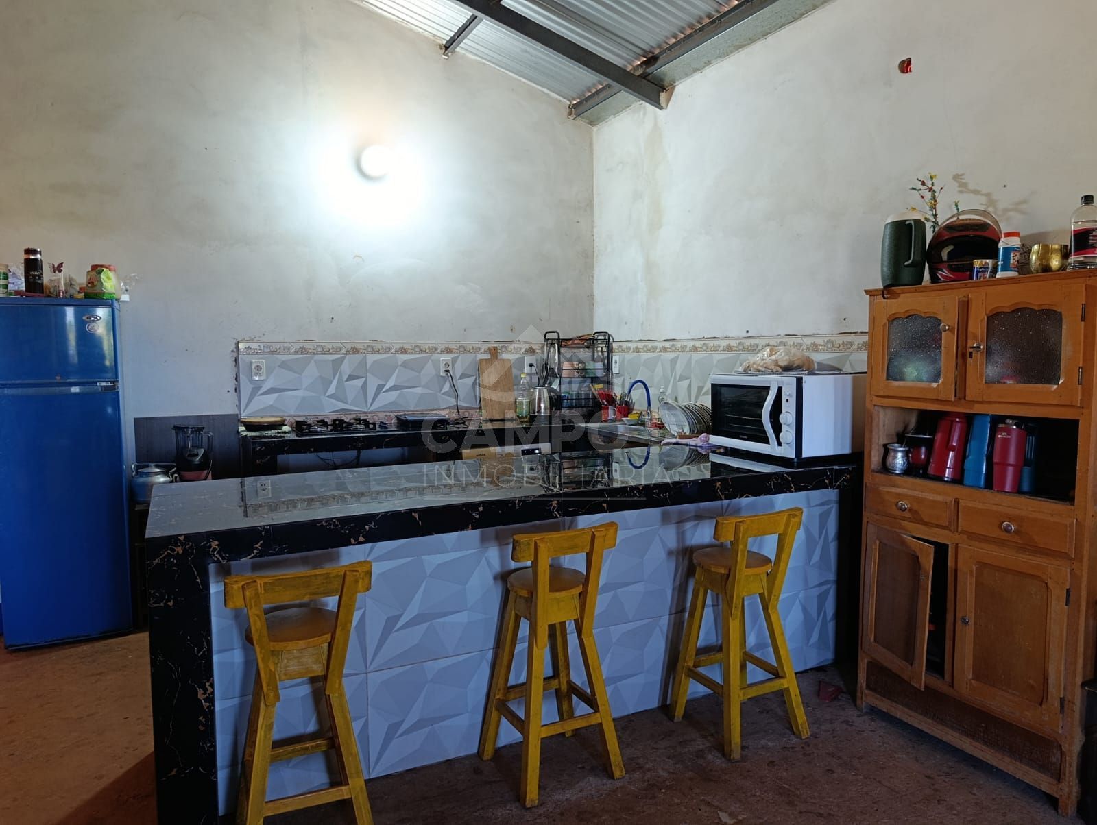 VENDO ESTA CASA SEMITERMINADA