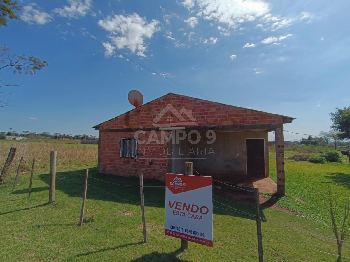 VENDO TERRENO CON CASA A TERMINAR