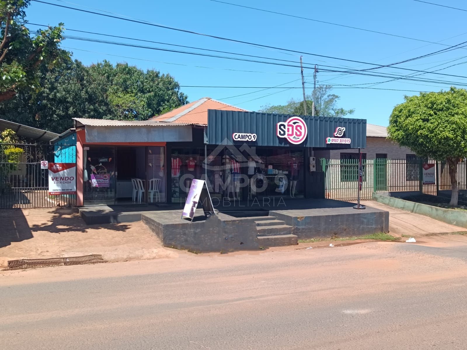 VIVIENDA CON SALON EN VENTA