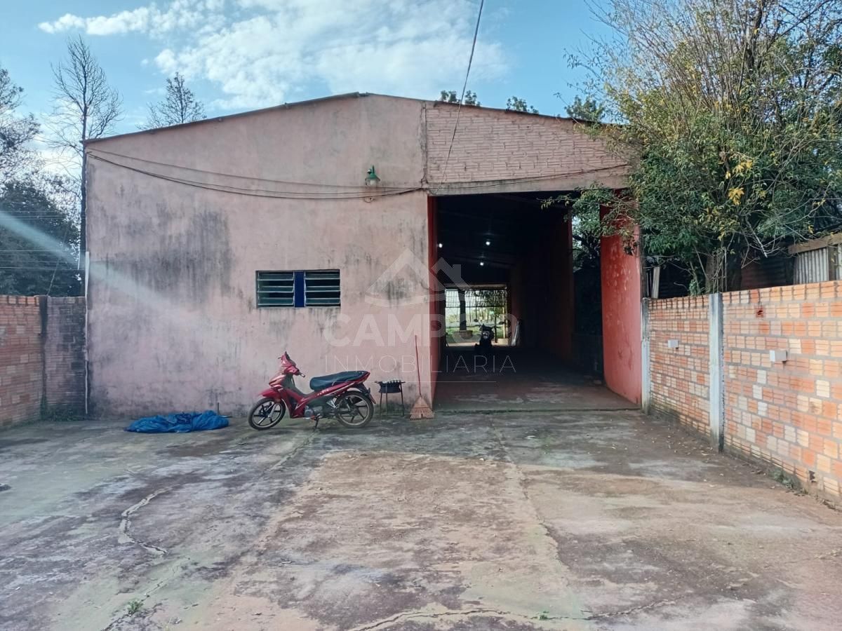 VENDO ESTA PROPIEDAD - CASA CON PISCINA - CALLE 7