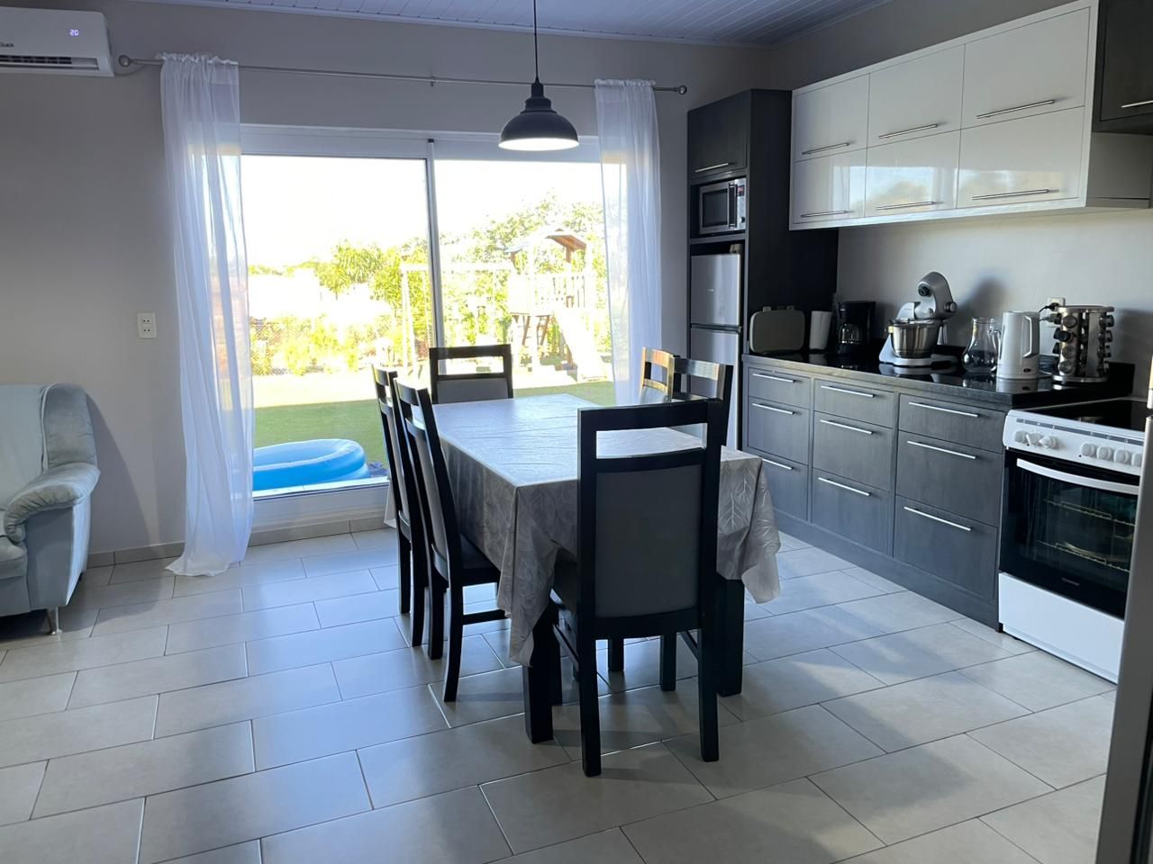 EN VENTA ESTA HERMOSA CASA