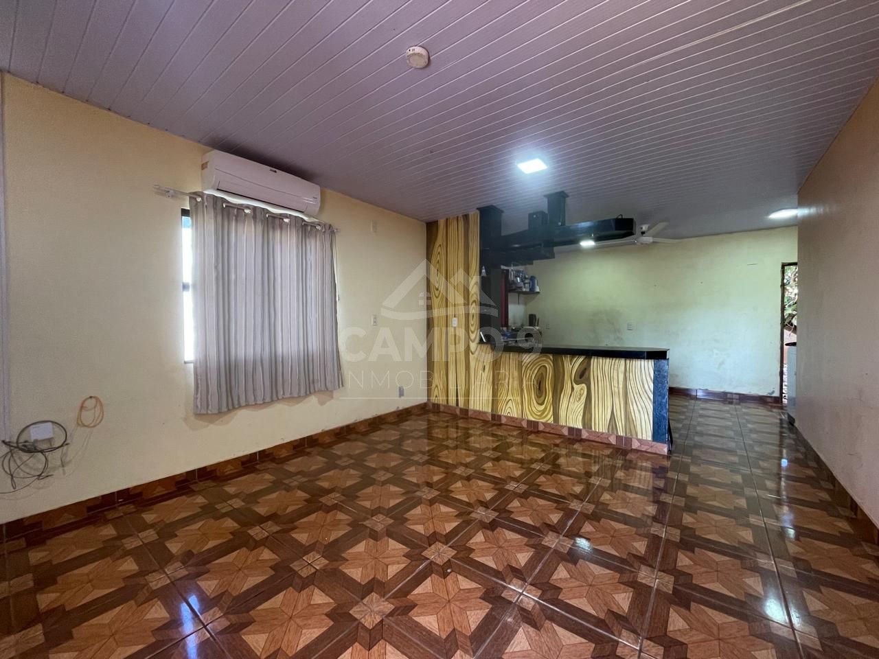 VENDO ESTA CASA