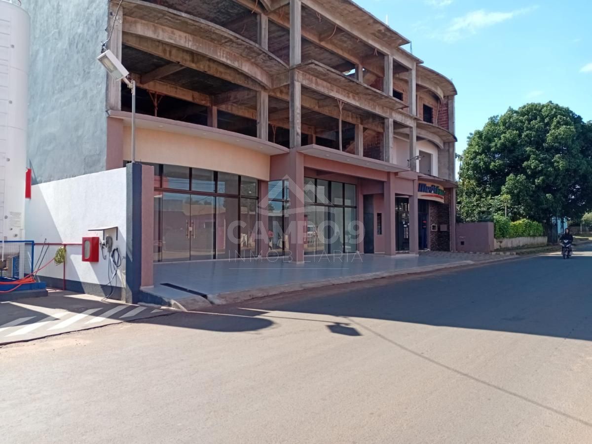 ALQUILO SALÓN COMERCIAL